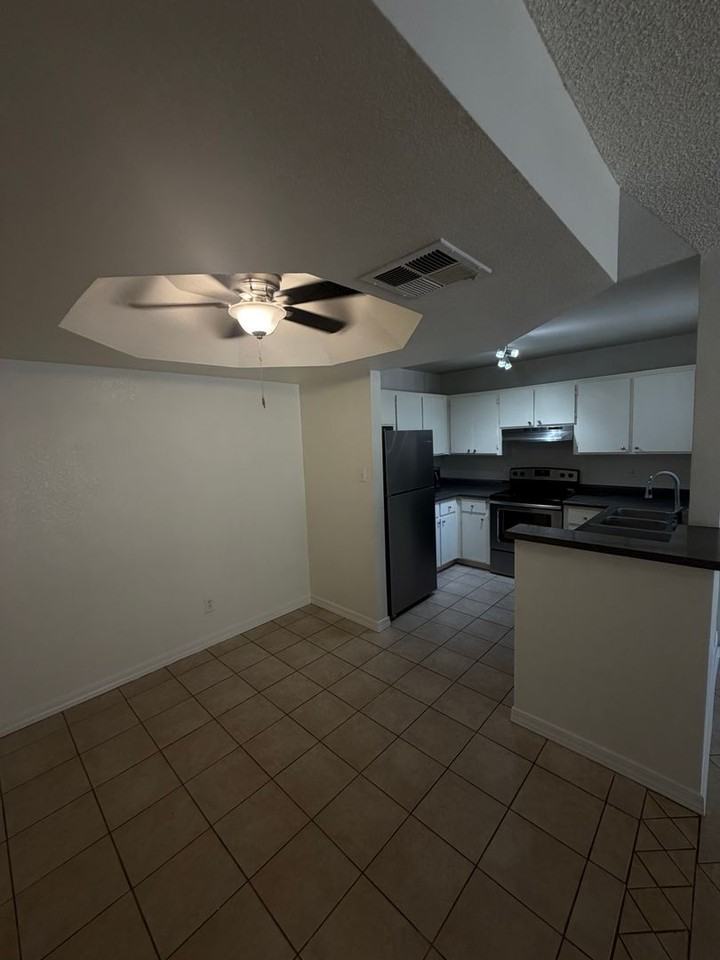 Mission Springs Apartment - Photo 2 of 22