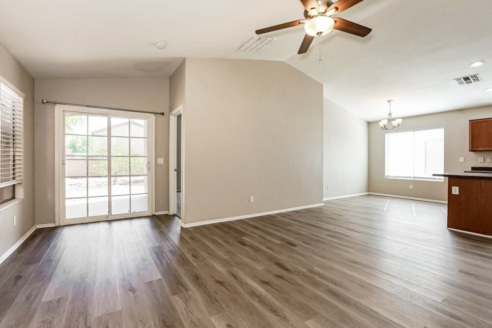 4127 E Mica Rd - Photo 3 of 16