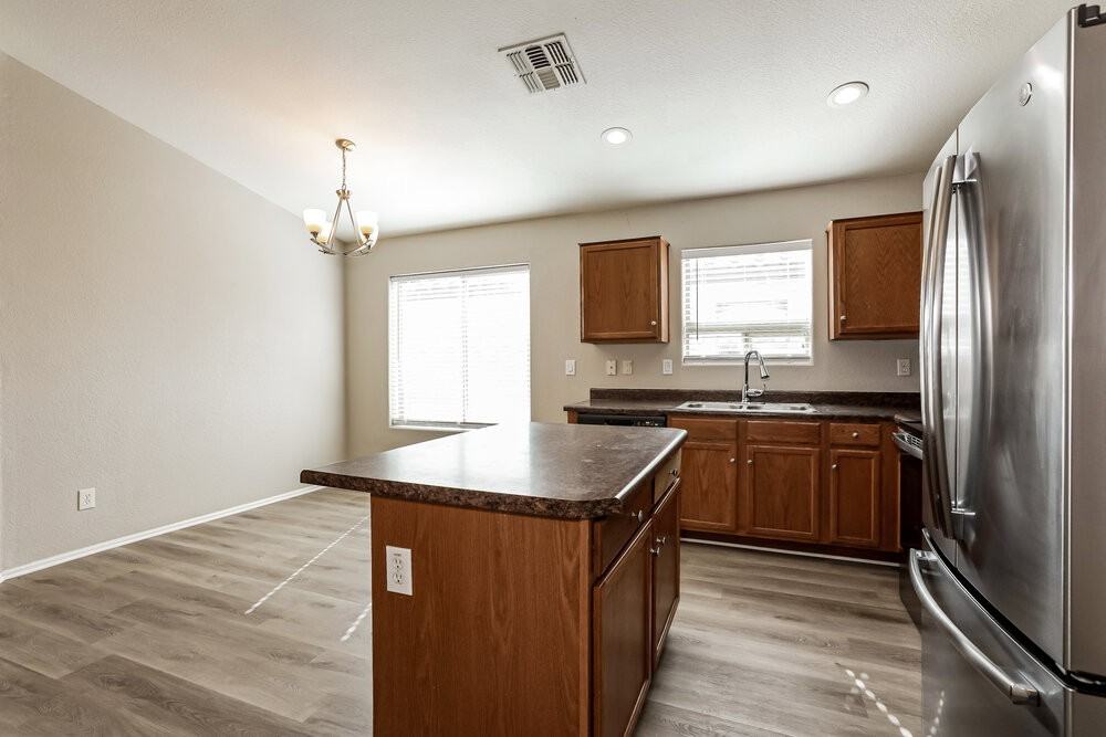 4127 E Mica Rd - Photo 6 of 16