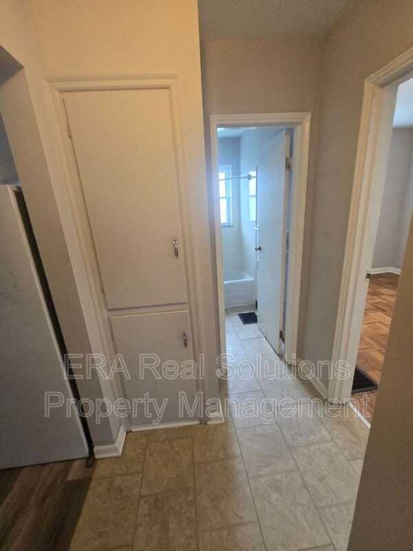 107 N Hampton Rd #A - Photo 7 of 16