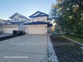 featured image of 1020 118a St Sw