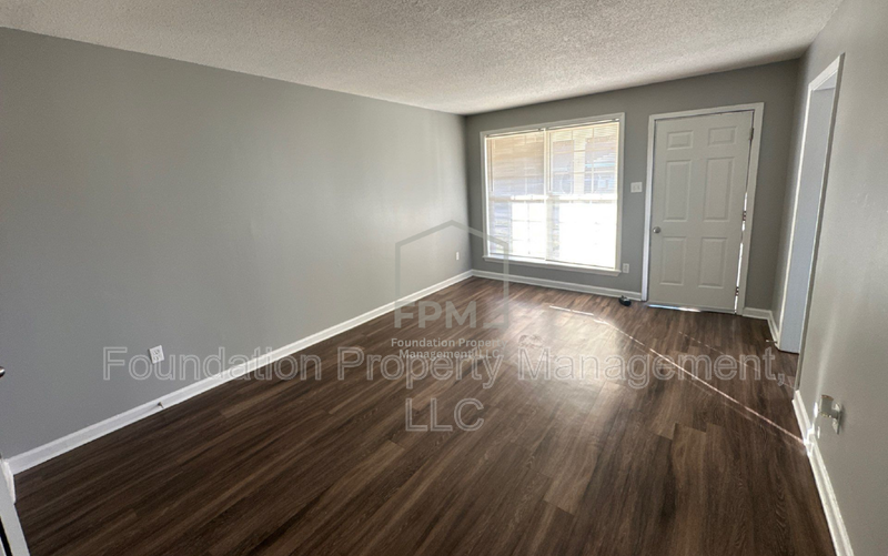 3366 Eastport Cv - Photo 7 of 19