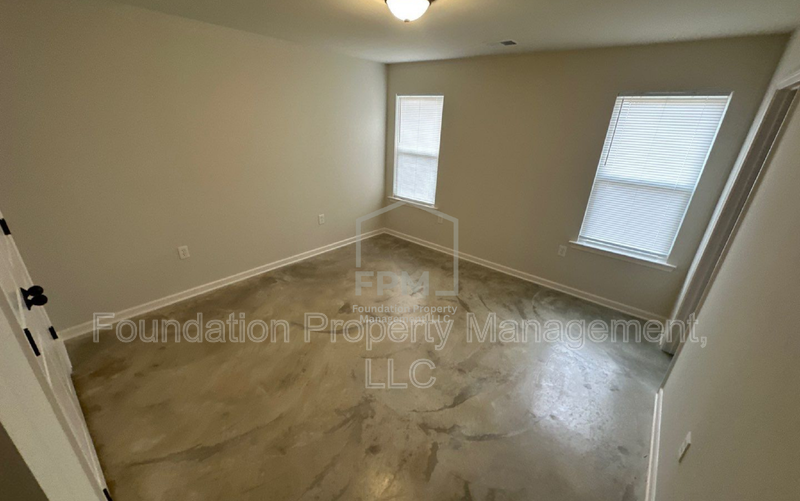 2510 Sl Henry St - Photo 5 of 10
