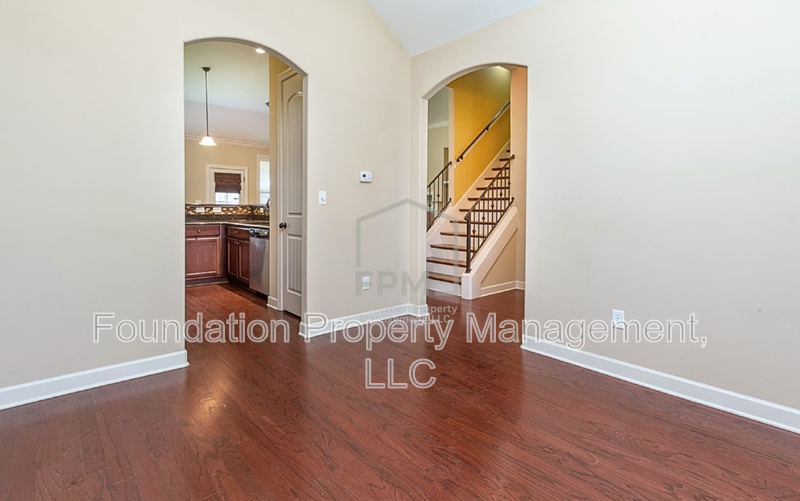 5505 Riverstone Dr - Photo 4 of 14