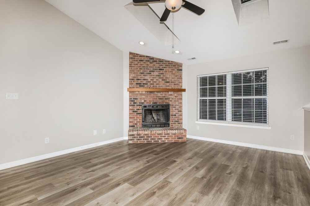 9695 Claymore Dr - Photo 5 of 16