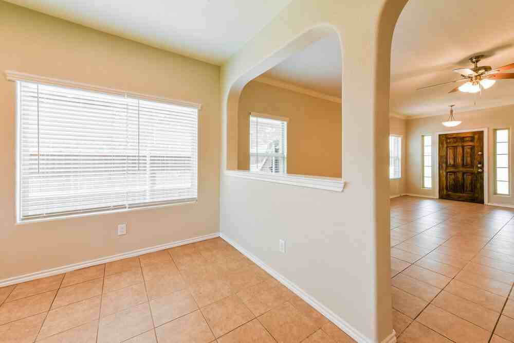 1732 Jacona Trl - Photo 6 of 16
