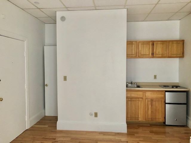 407 Beacon Street - Photo 3 of 6