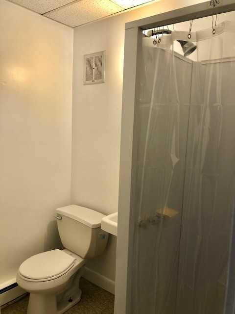 407 Beacon Street - Photo 5 of 6