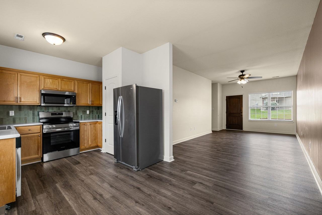 Jenne Hill Townhomes & Seasons Brook Estates - Photo 5 of 50