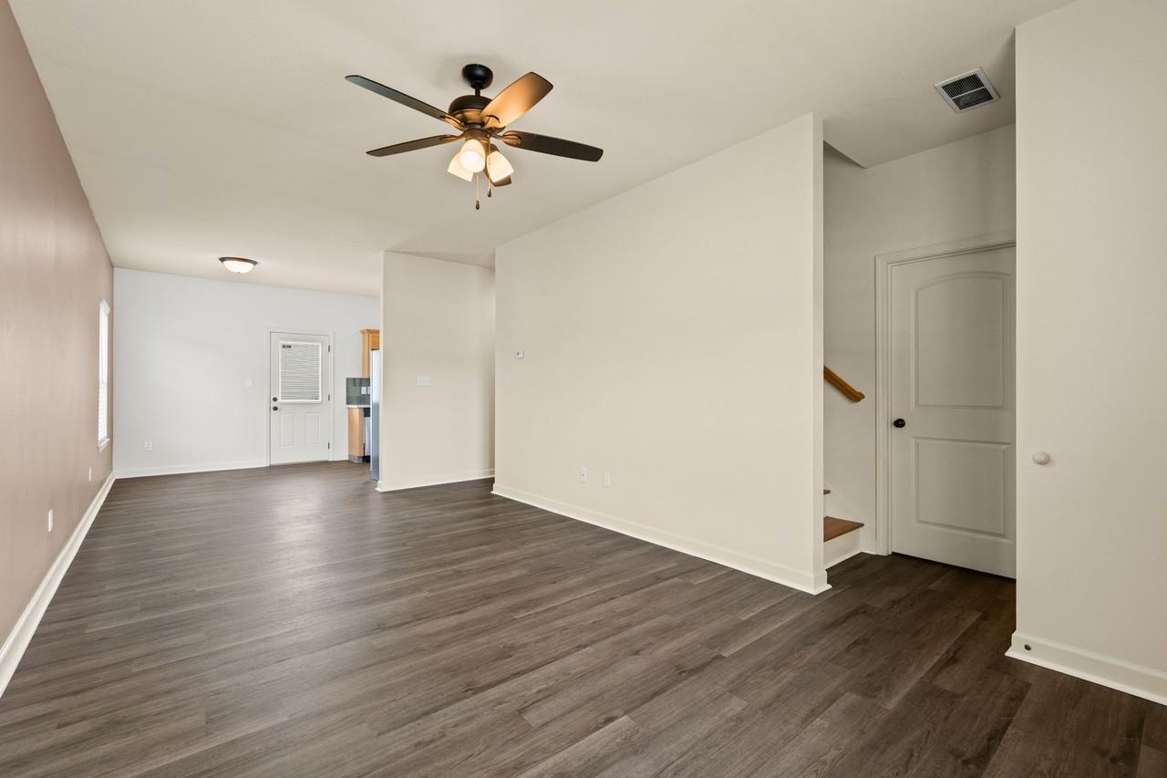 Jenne Hill Townhomes & Seasons Brook Estates - Photo 6 of 50