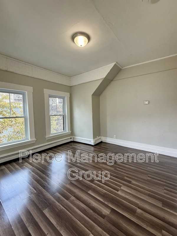 64 Washington St #2 - Photo 5 of 9
