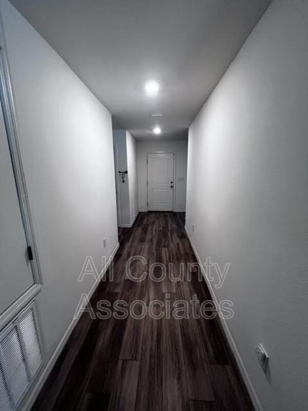 12542 Achasta Blvd - Photo 6 of 50