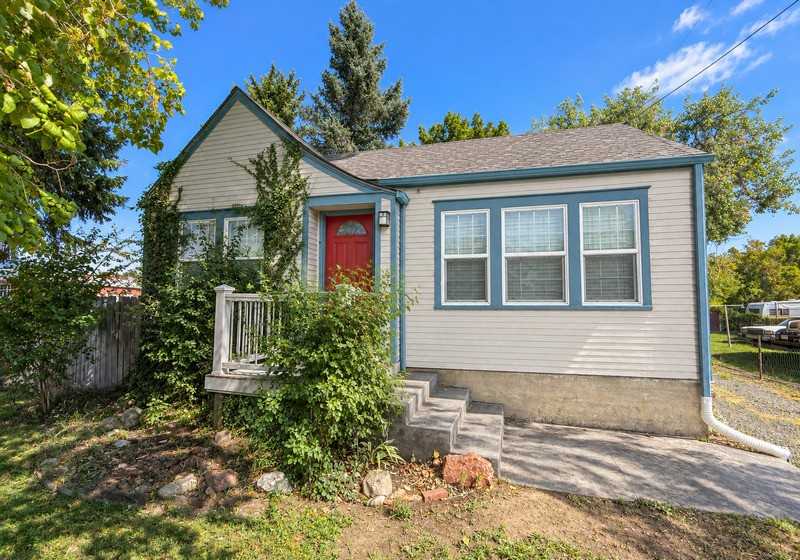 3790 High Ct - Photo 3 of 45