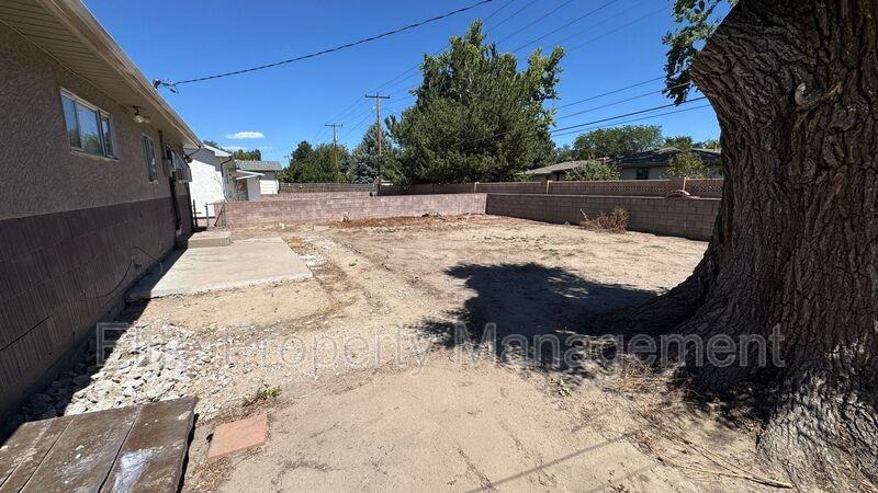 612 Alpine Ave - Photo 2 of 18
