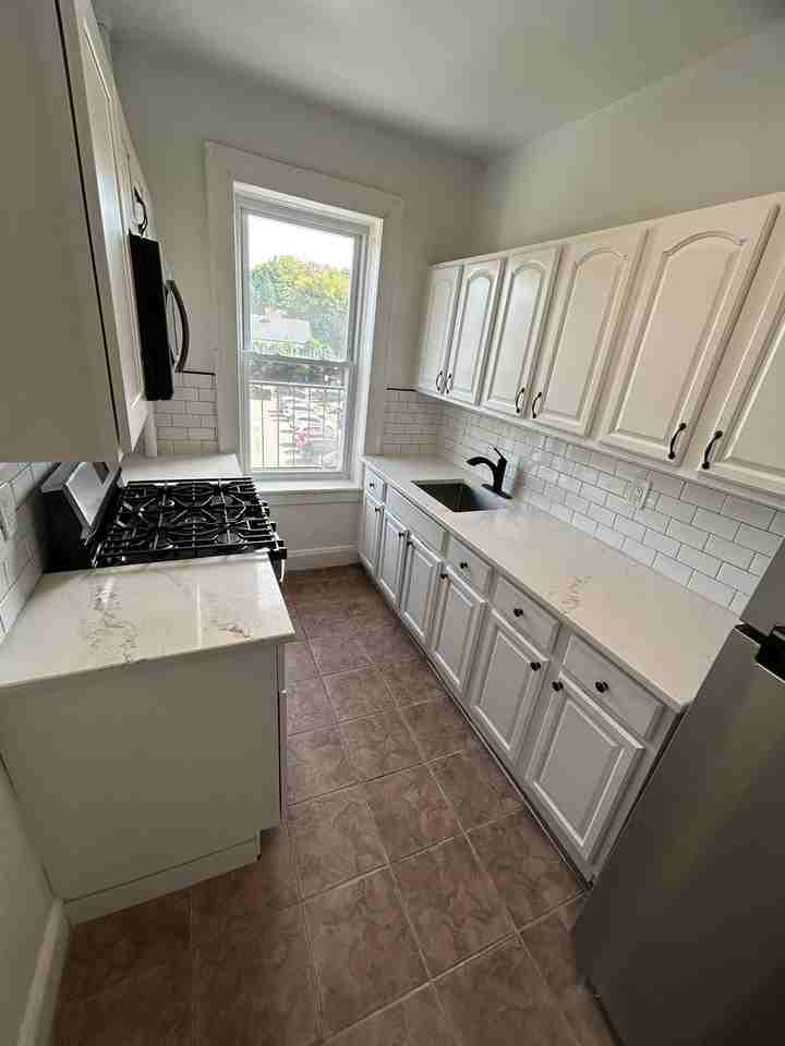 300 Elm Place - Photo 2 of 20