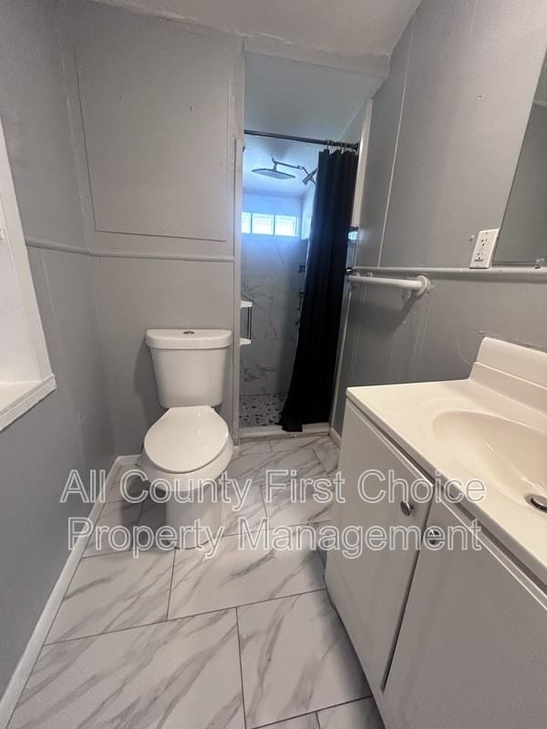 5475 42nd St N #1 - Photo 7 of 10