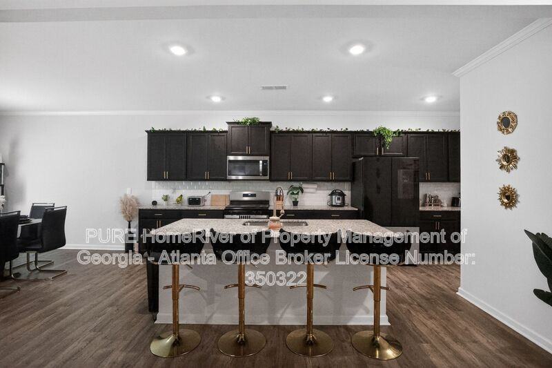 4842 Layton Dr - Photo 7 of 24