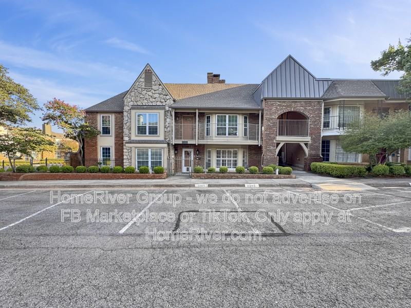 15935 Coolwood Dr #1065 - Photo 5 of 20