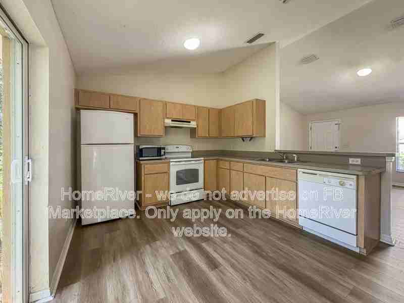 4898 Se 137th Pl - Photo 6 of 20