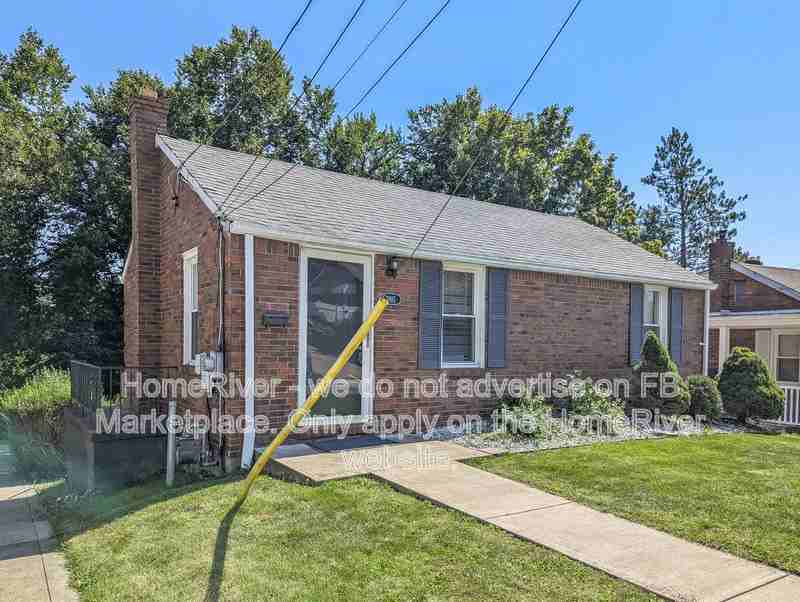 3815 Sunview Dr - Photo 2 of 21