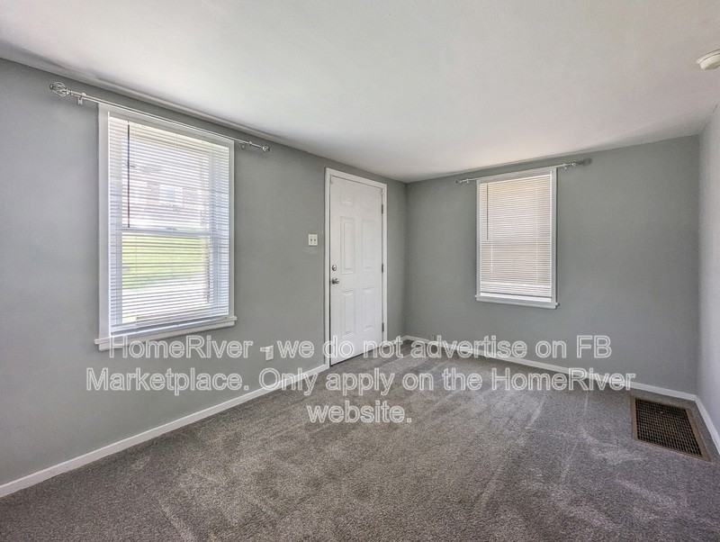 3815 Sunview Dr - Photo 6 of 21
