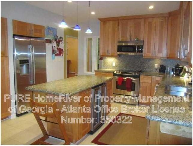 9160 Martin Rd - Photo 2 of 22