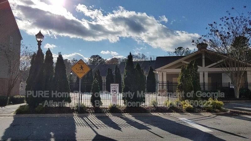 2329 Limehurst Dr Ne - Photo 2 of 26