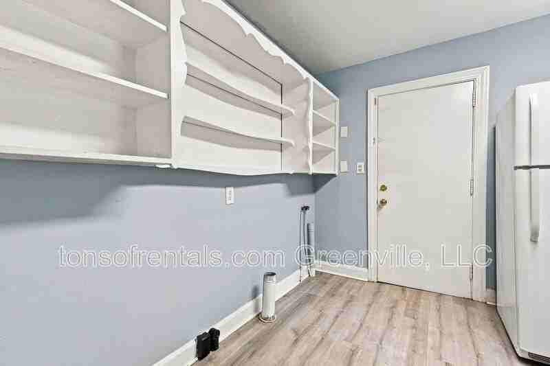 8 Pacific Ave - Photo 5 of 12