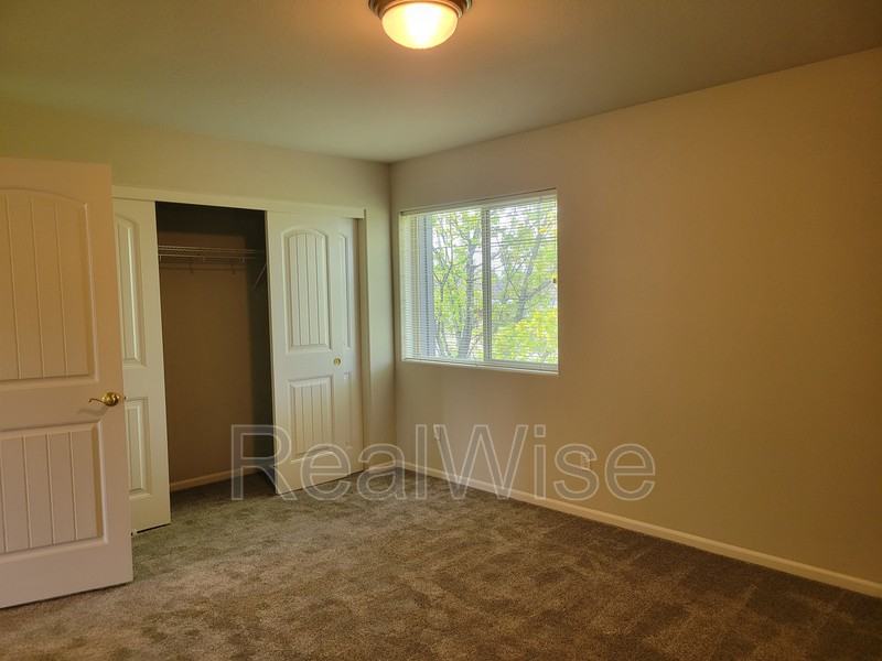 2478 Sw Timber View Ct - Photo 3 of 22