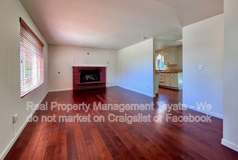 3326 Granada Way - Photo 2 of 19