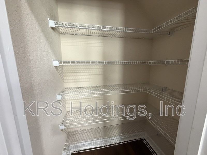 214 Harmony Dr - Photo 6 of 18