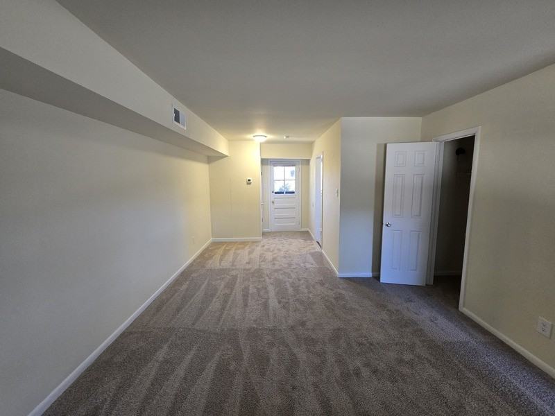 5211 Collindale Rd - Photo 4 of 10
