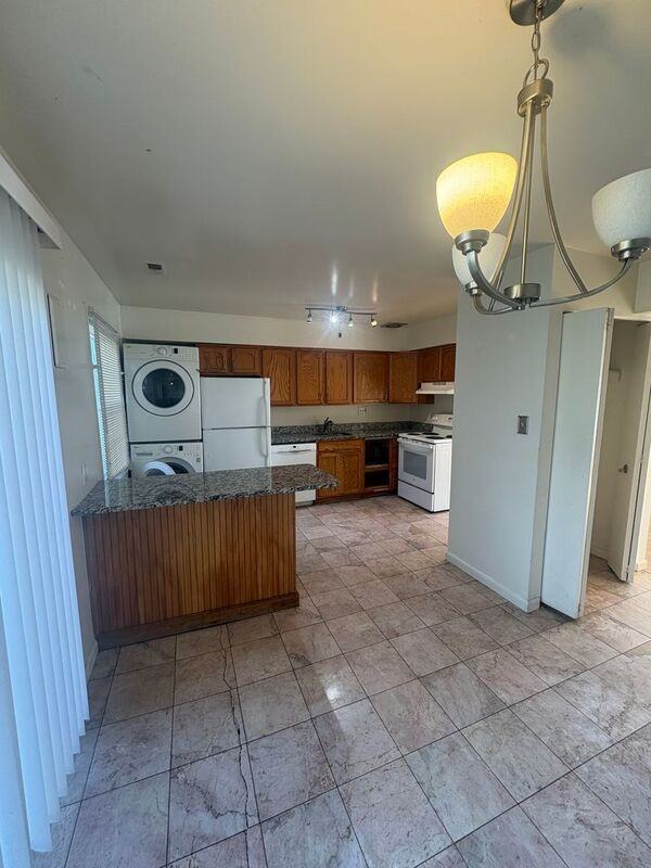 5521 Walther Ave #5521 - Photo 3 of 8