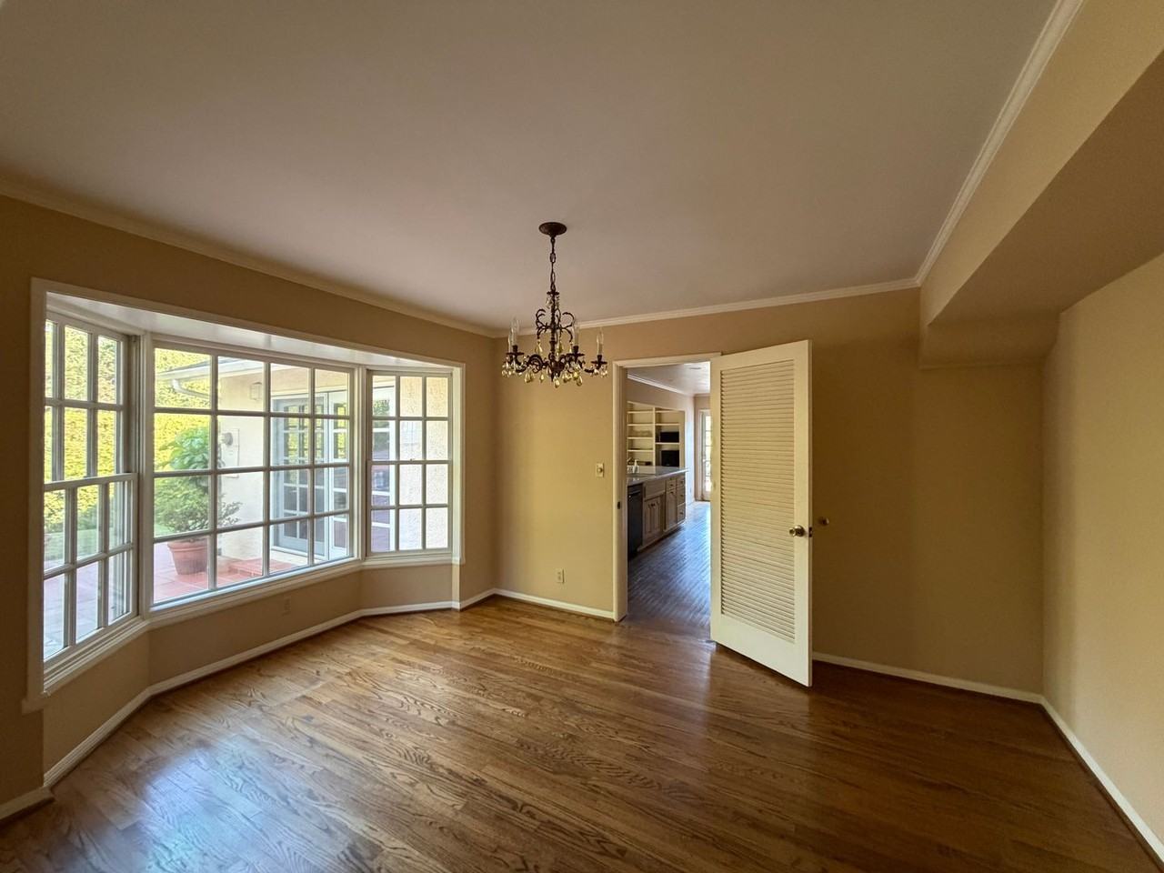 36 Augusta Ln - Photo 6 of 27