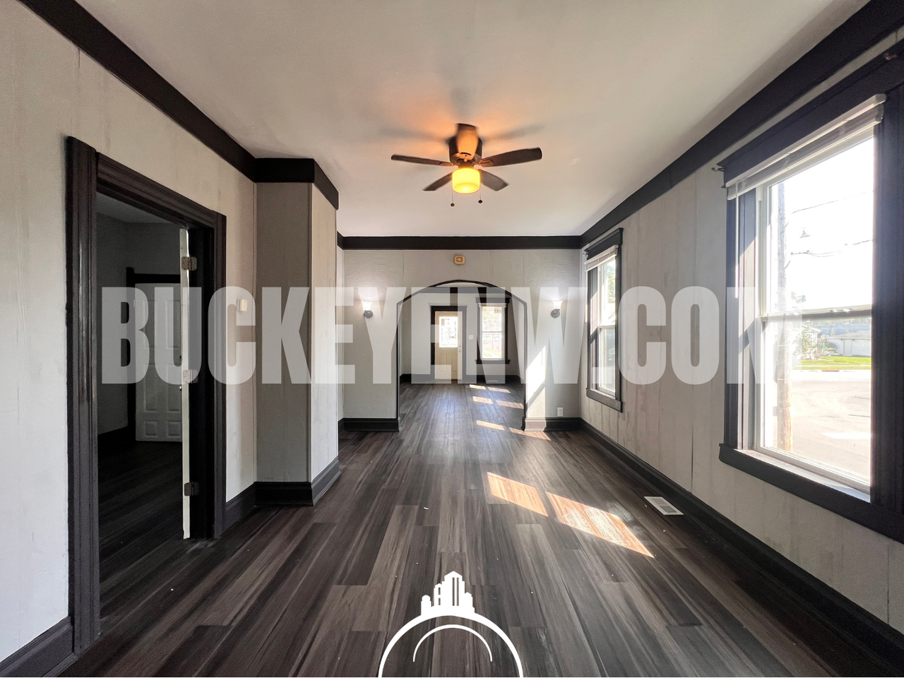 203 South Ave - Photo 3 of 11