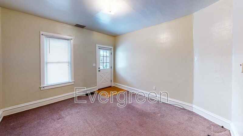 336 N Cliff St - Photo 4 of 21