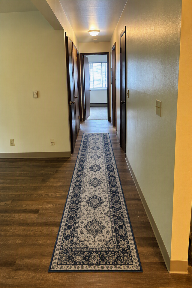 Bristol Oaks Apartments - Photo 6 of 10