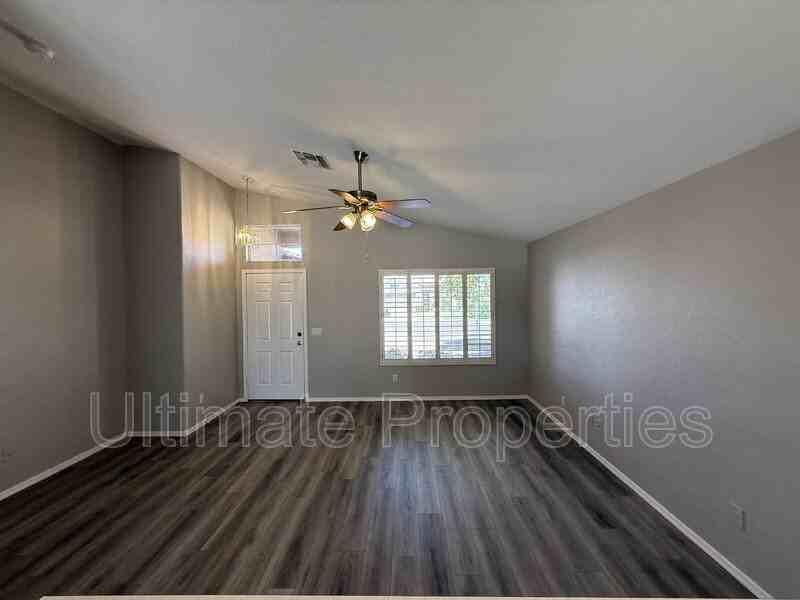 15345 W Evans Dr - Photo 2 of 10