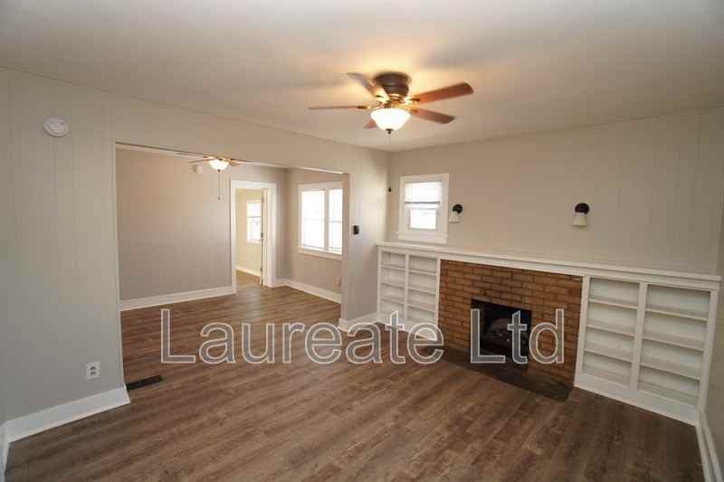 3826 S Broadway - Photo 3 of 23