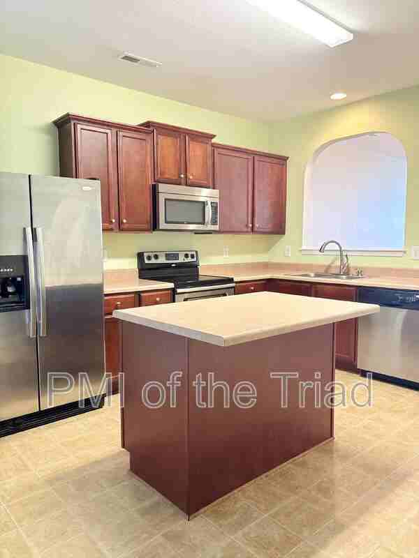5549 Farm House Trl - Photo 5 of 15