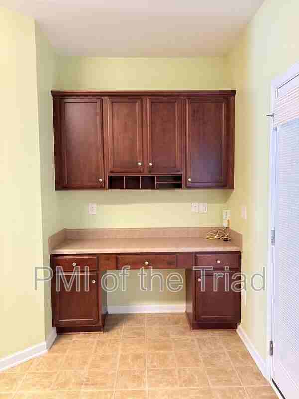 5549 Farm House Trl - Photo 6 of 15