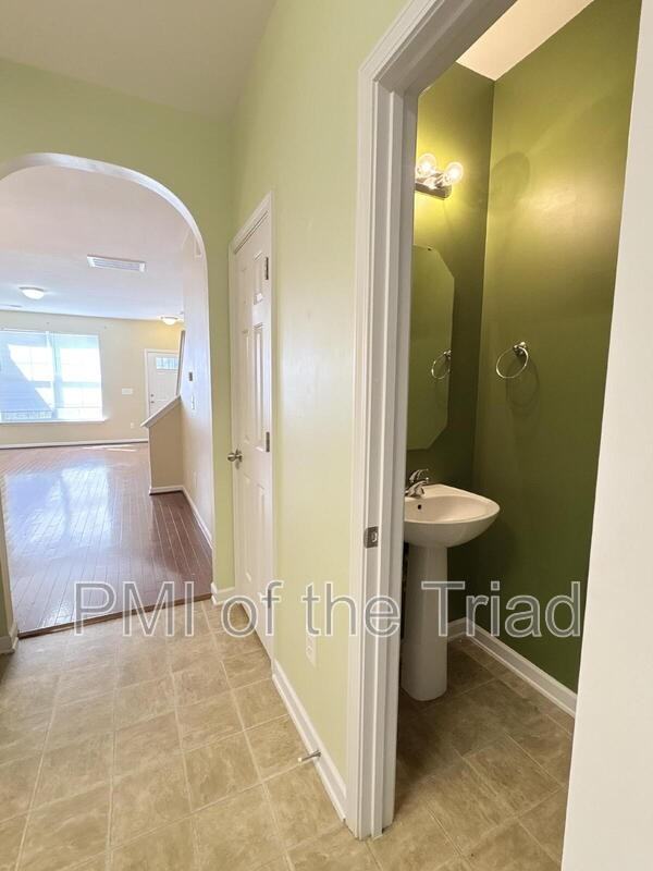 5549 Farm House Trl - Photo 7 of 15