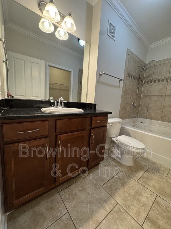 2310 Elliott Ave #310 - Photo 6 of 17
