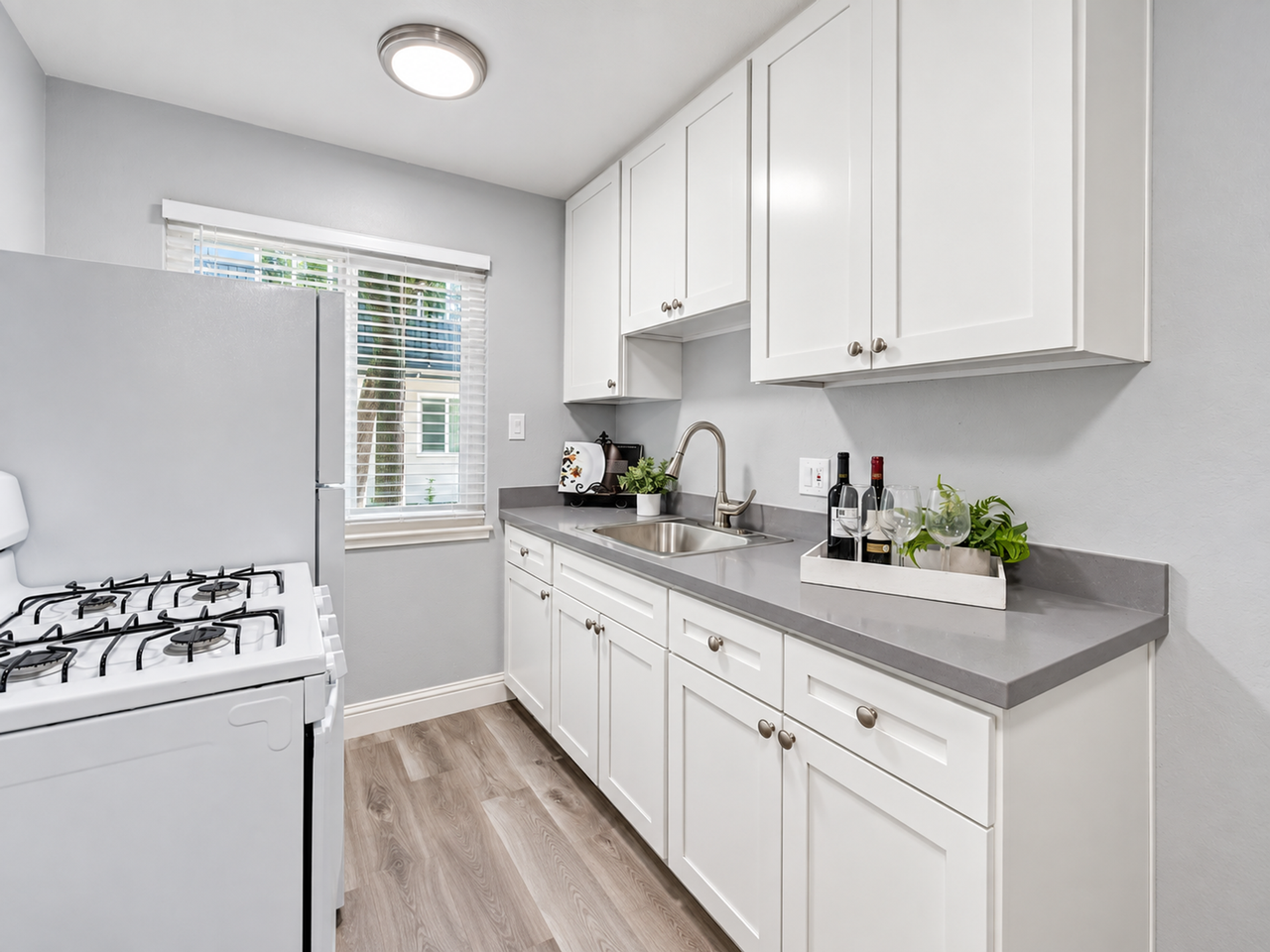 Sunset Crossings Apartments - Photo 5 of 34