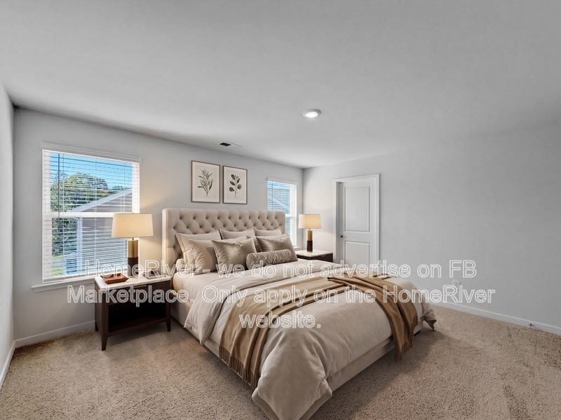 2098 10th St Se - Photo 3 of 24