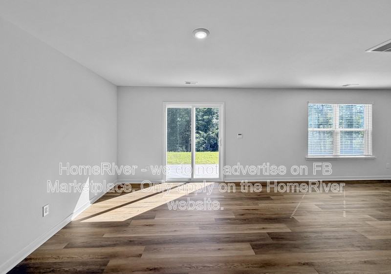 2098 10th St Se - Photo 7 of 24