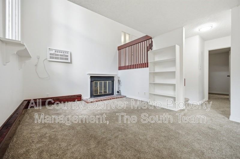 2835 S Monaco Street Pkwy #108 - Photo 2 of 28