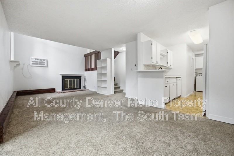 2835 S Monaco Street Pkwy #108 - Photo 6 of 28