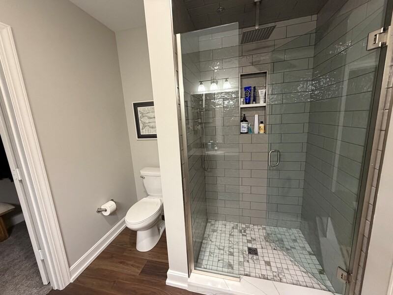 800 New Hampshire St #514 - Photo 7 of 12