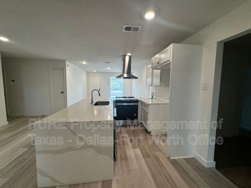 3814 Happy Canyon Dr - Photo 3 of 21